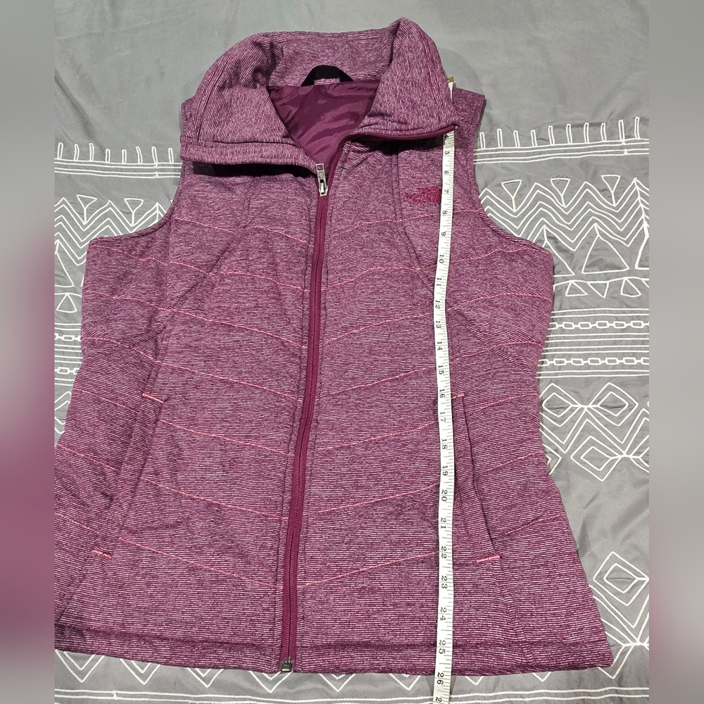 The North Face Women's Pseudio Quilted Puffer Vest Size Large - Picture 4 of 7